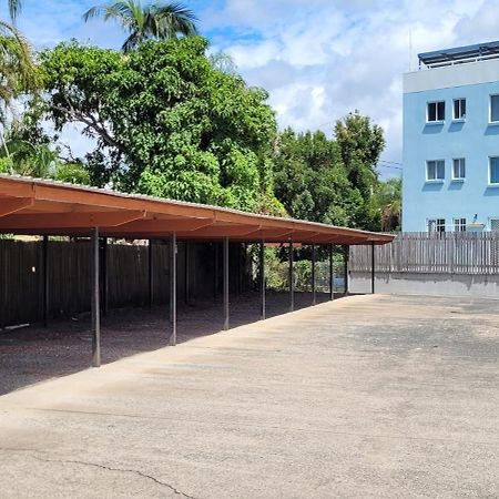 Tower Court Motel - Adults Only Haven Hervey Bay Eksteriør bilde