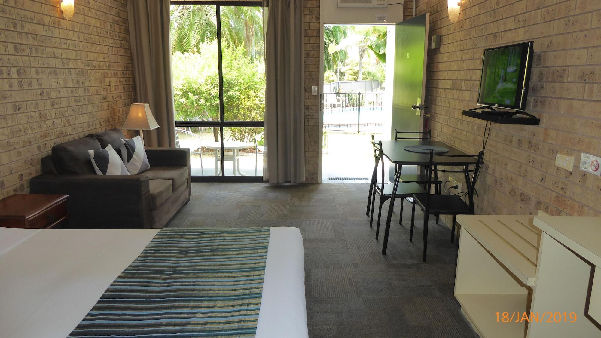 Tower Court Motel - Adults Only Haven Hervey Bay Eksteriør bilde