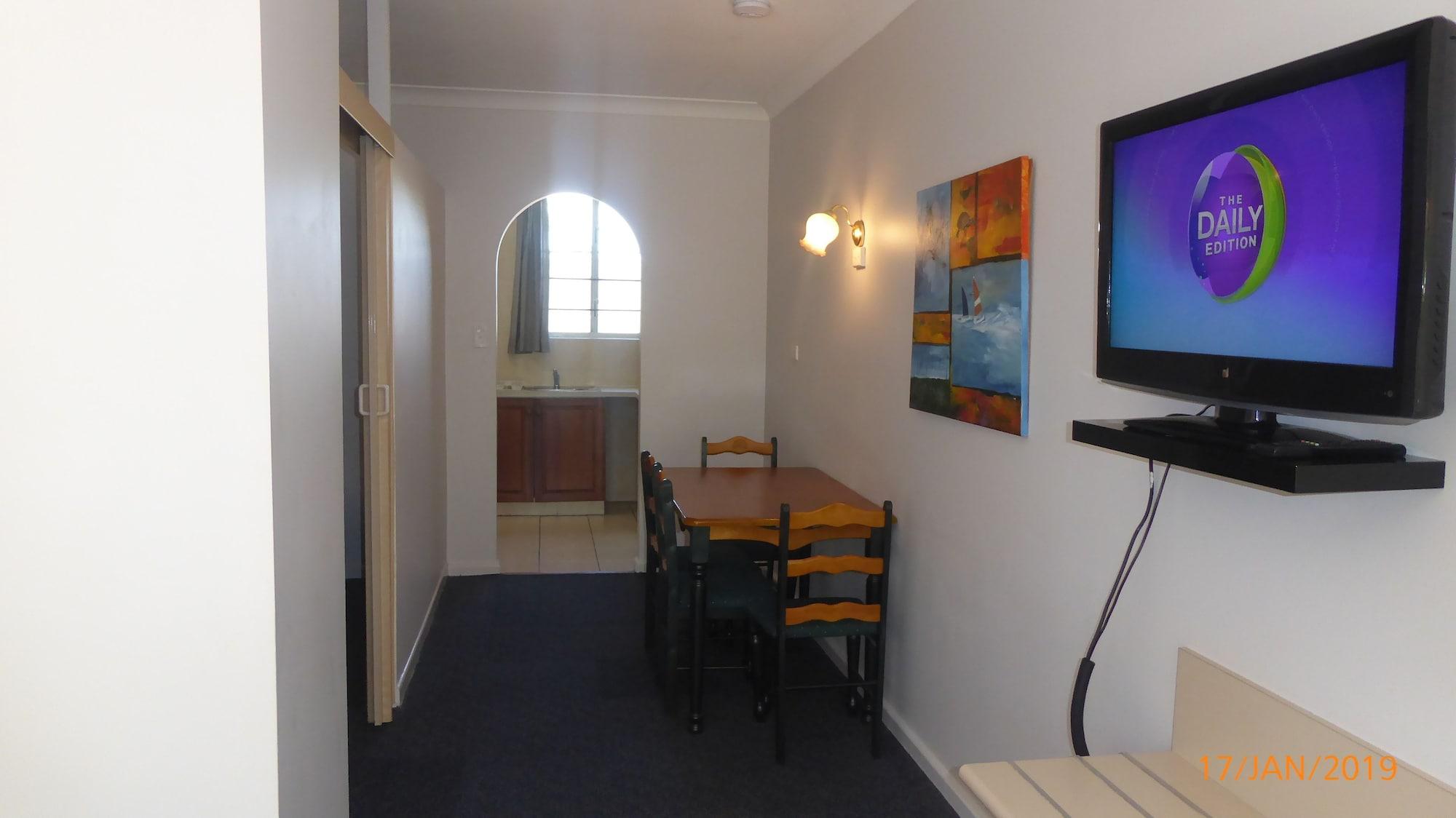 Tower Court Motel - Adults Only Haven Hervey Bay Eksteriør bilde