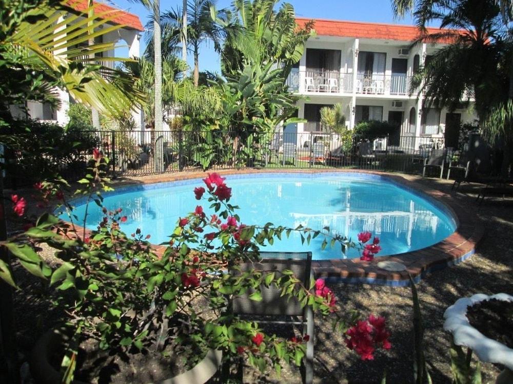 Tower Court Motel - Adults Only Haven Hervey Bay Eksteriør bilde