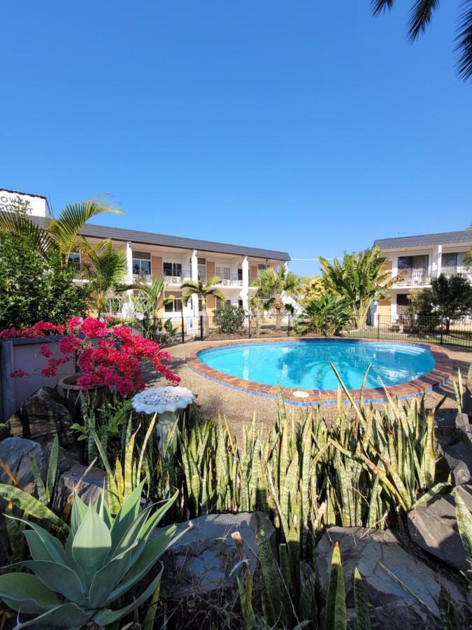 Tower Court Motel - Adults Only Haven Hervey Bay Eksteriør bilde