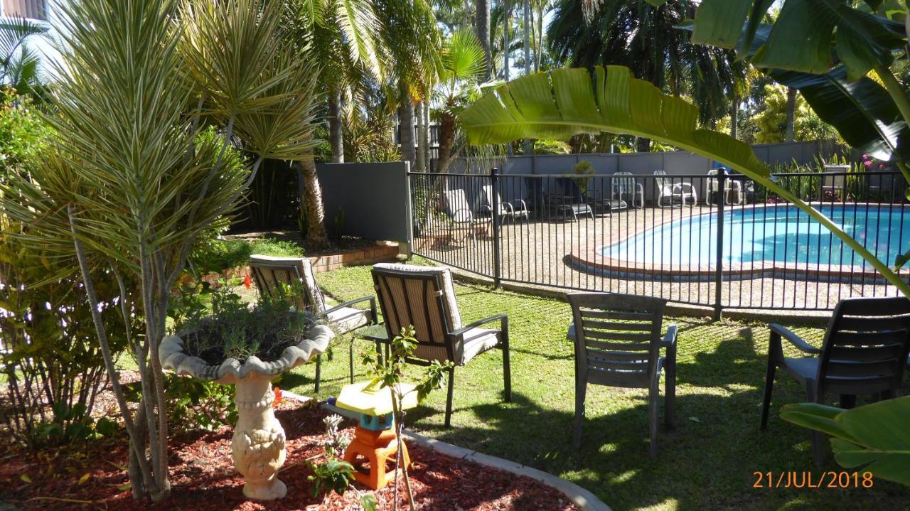 Tower Court Motel - Adults Only Haven Hervey Bay Eksteriør bilde