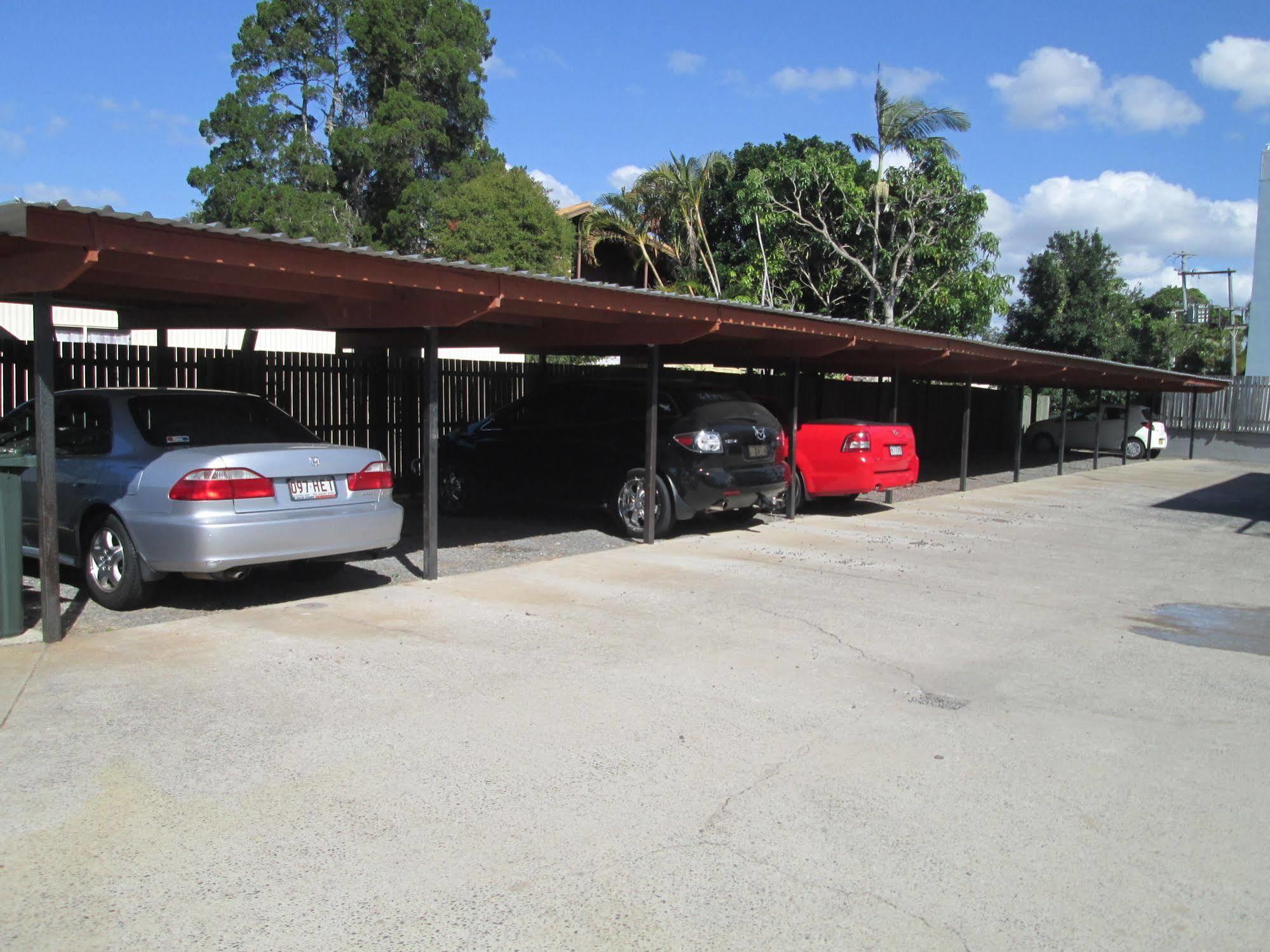 Tower Court Motel - Adults Only Haven Hervey Bay Eksteriør bilde