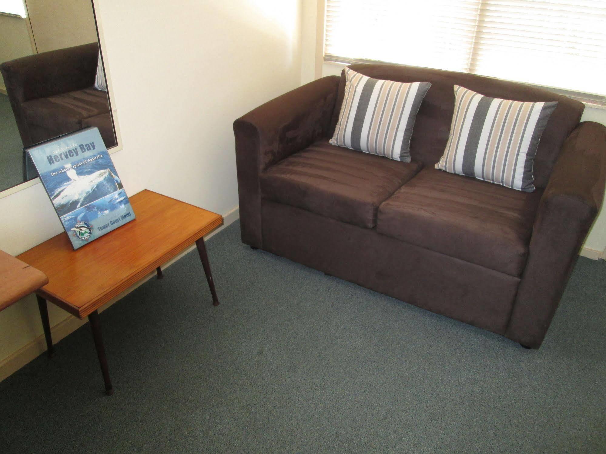 Tower Court Motel - Adults Only Haven Hervey Bay Eksteriør bilde