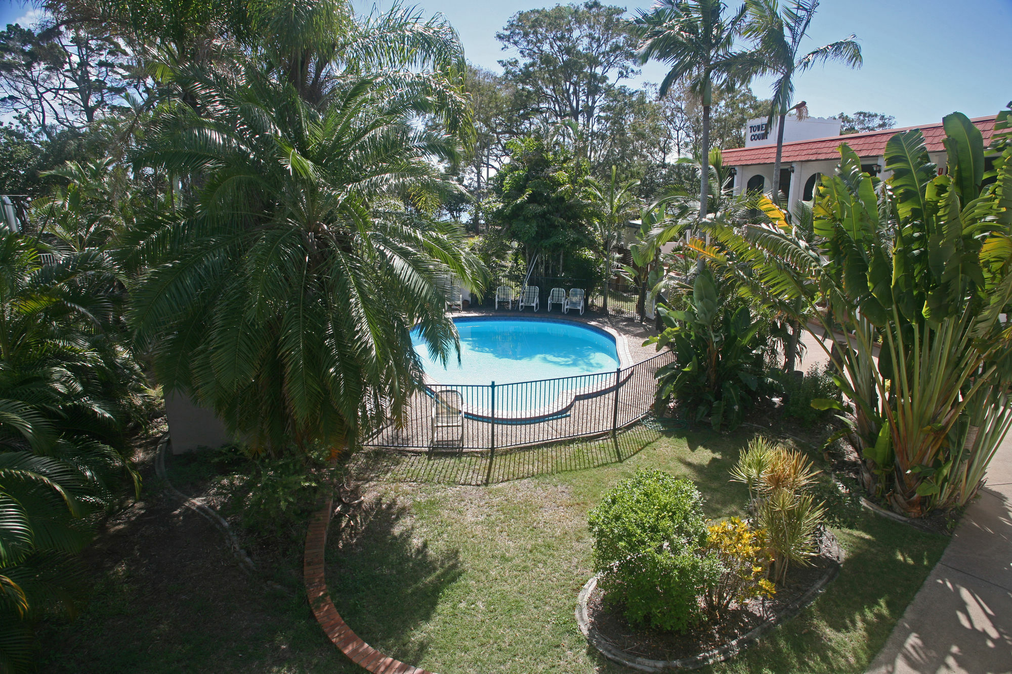 Tower Court Motel - Adults Only Haven Hervey Bay Eksteriør bilde