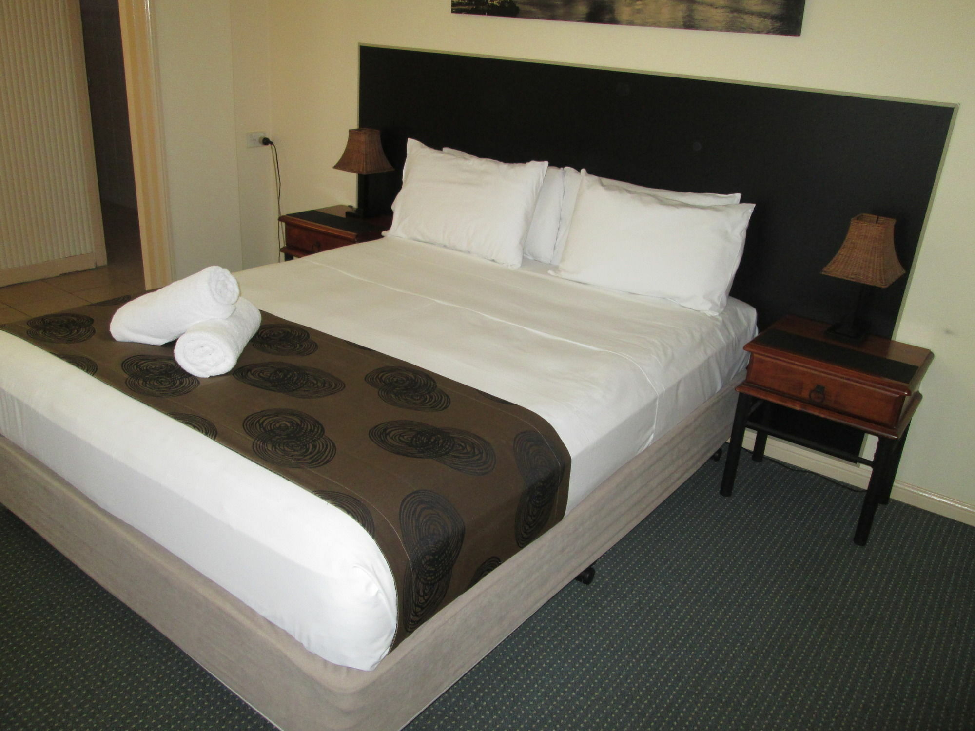 Tower Court Motel - Adults Only Haven Hervey Bay Eksteriør bilde